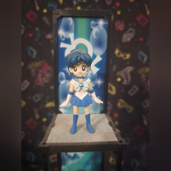 Set of 3 stackable sailor moon figures - Picture 2 of 8